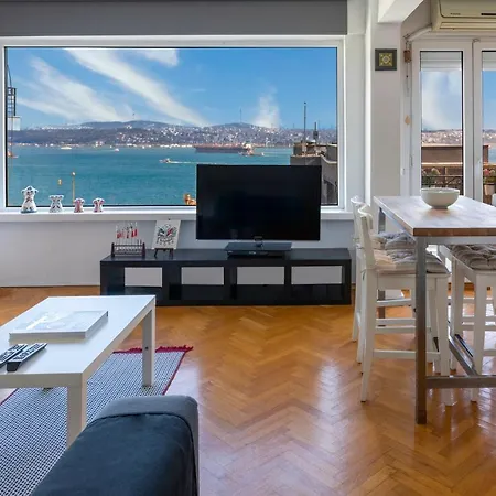 Apartment Bosphorus 6 *